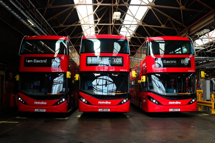 Londres incorpora más buses eléctricos a sus recorridos